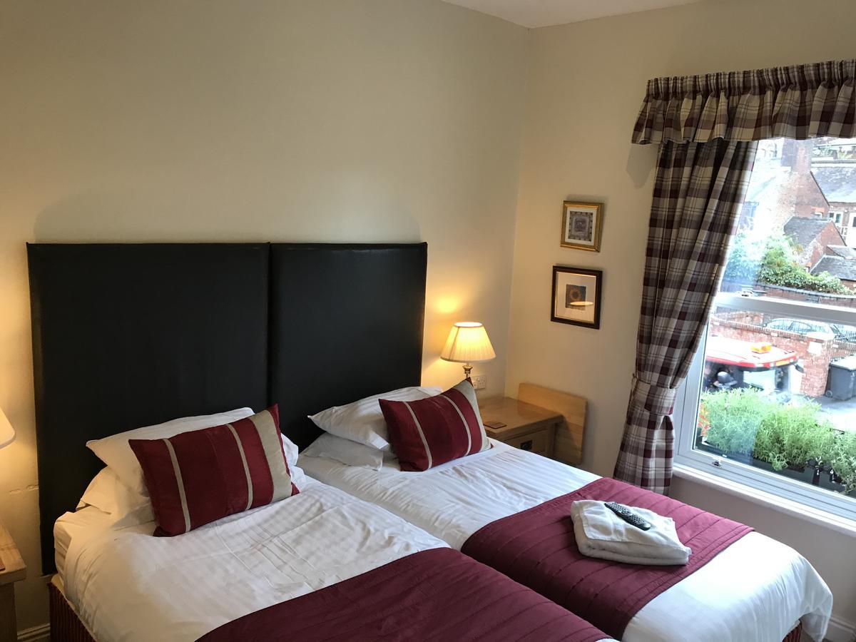 Clayhanger Guest House Newcastle-under-Lyme Exterior photo